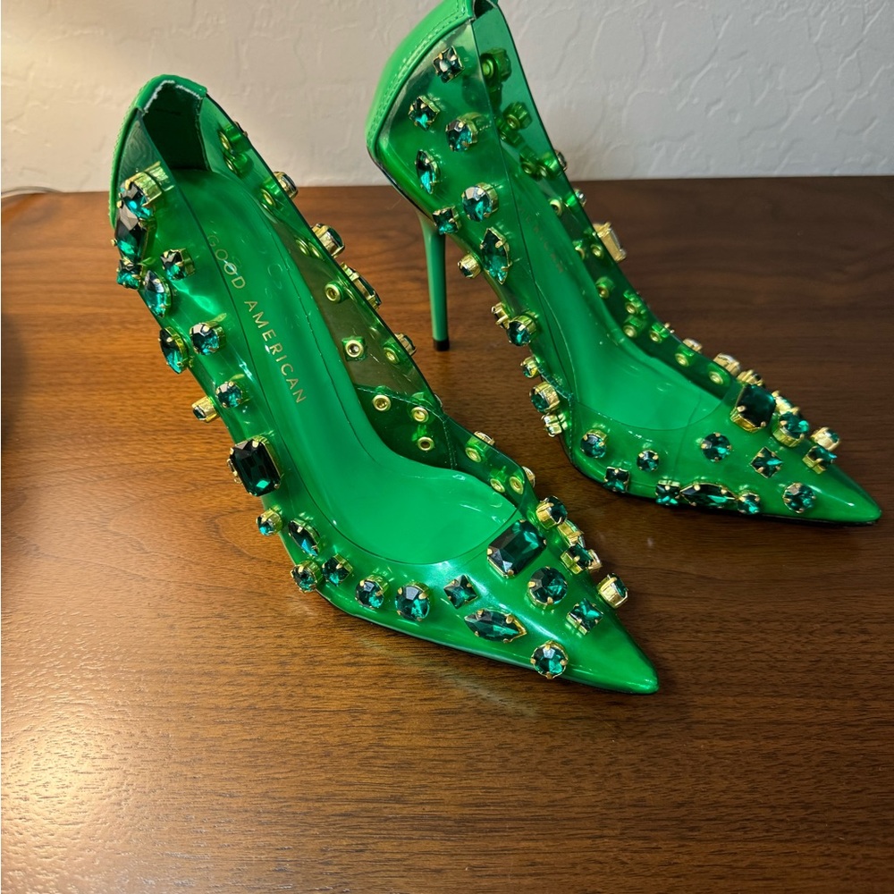Good American Summer Green Jeweled Emma Heel.